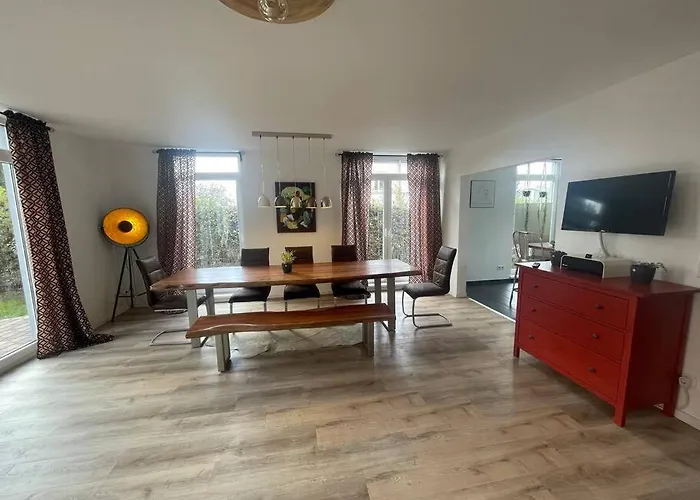 Urban House For Families And Berlin Tourists