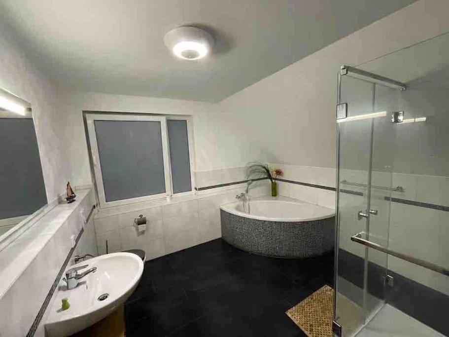 Holiday home Urban House For Families And Berlin Tourists *